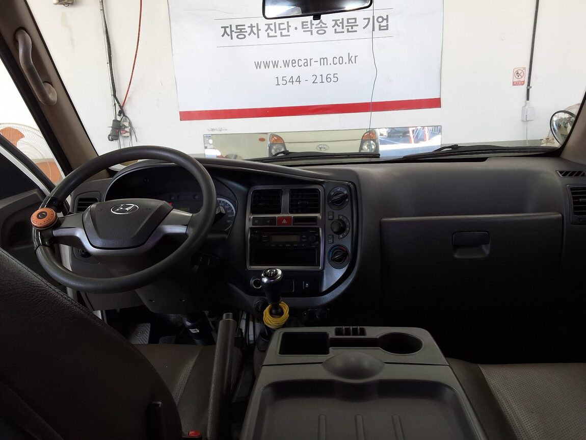 HYUNDAI PORTER II CRDi DOUBLE CAB EXTRA LONG WHEELBASE SUPER 2016 - zdjęcie 11