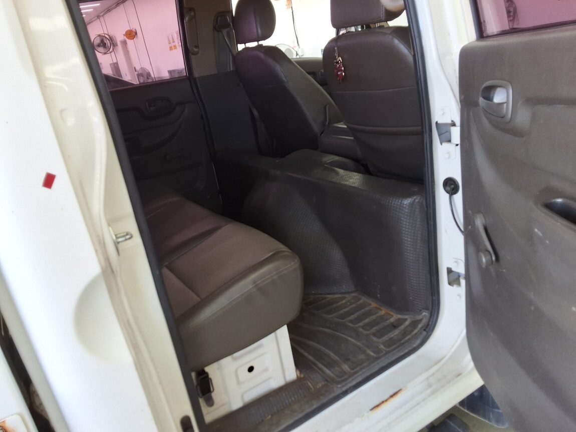 HYUNDAI PORTER II CRDi DOUBLE CAB EXTRA LONG WHEELBASE SUPER 2016 - zdjęcie 13