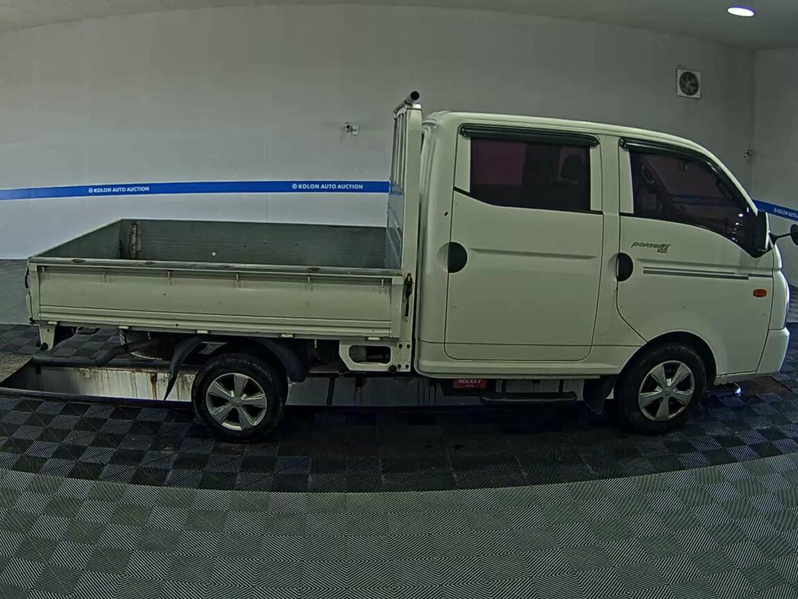 HYUNDAI PORTER II CRDi DOUBLE CAB EXTRA LONG WHEELBASE SUPER 2016 - zdjęcie 4