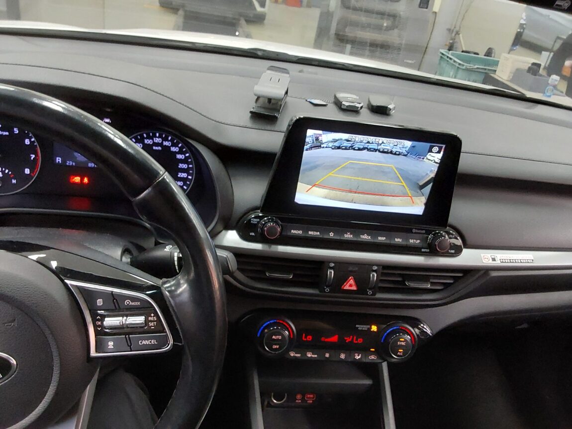 KIA ALL NEW K3 1.6 GASOLINE LUXURY 2020 - zdjęcie 17