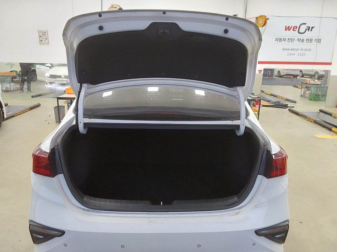 KIA ALL NEW K3 1.6 GASOLINE LUXURY 2020 - zdjęcie 15