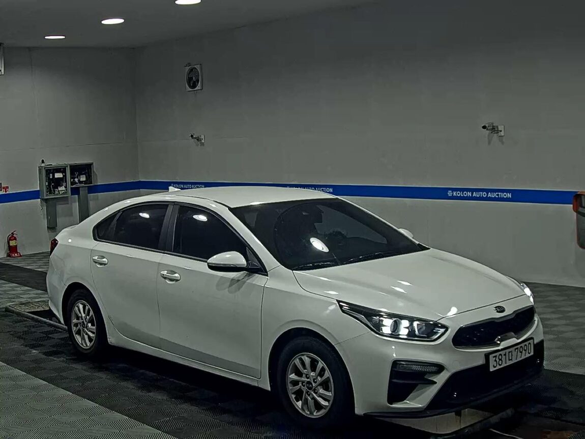 KIA ALL NEW K3 1.6 GASOLINE LUXURY 2020 - zdjęcie 3