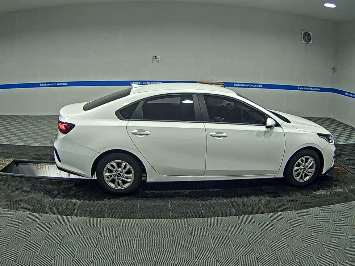 KIA ALL NEW K3 1.6 GASOLINE LUXURY 2020 - zdjęcie 4
