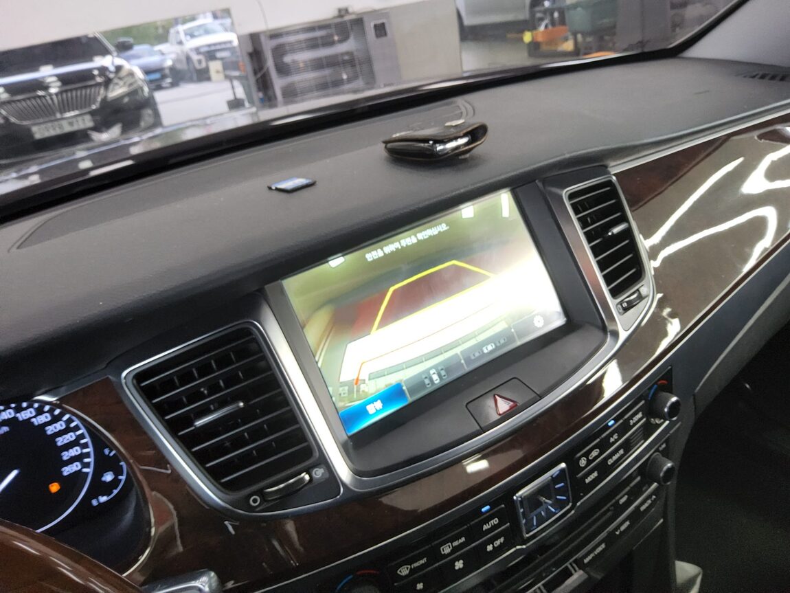 HYUNDAI EQUUS (NEW) VS380 PREMIUM 2015 - zdjęcie 17