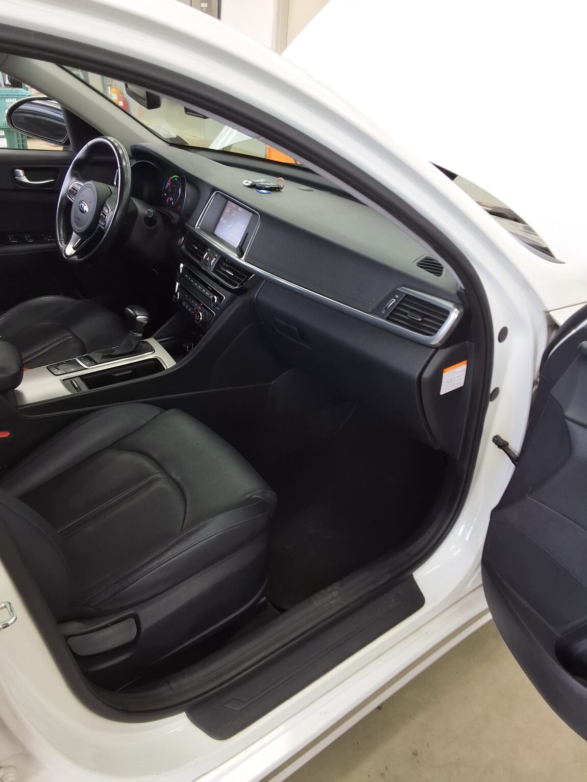 KIA NEW K5 HYBRID NOBLESSE 2017 - zdjęcie 14
