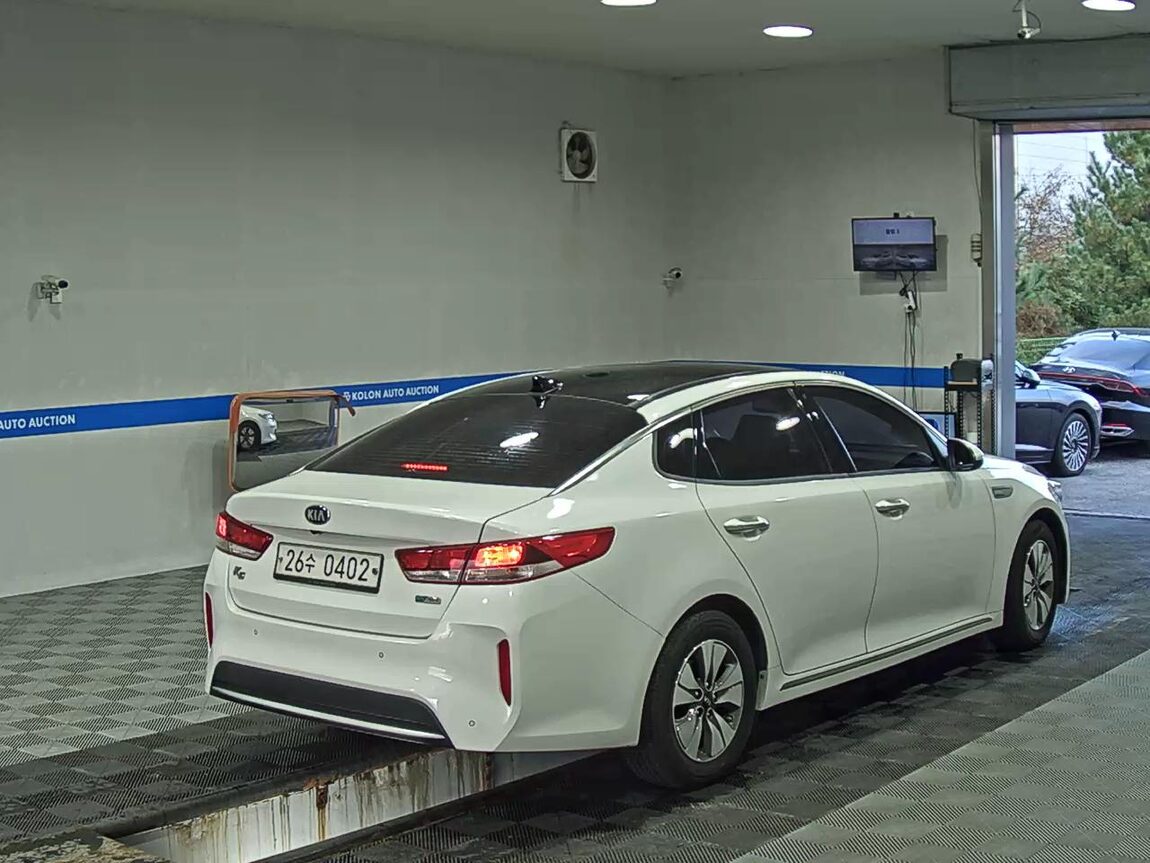 KIA NEW K5 HYBRID NOBLESSE 2017 - zdjęcie 5