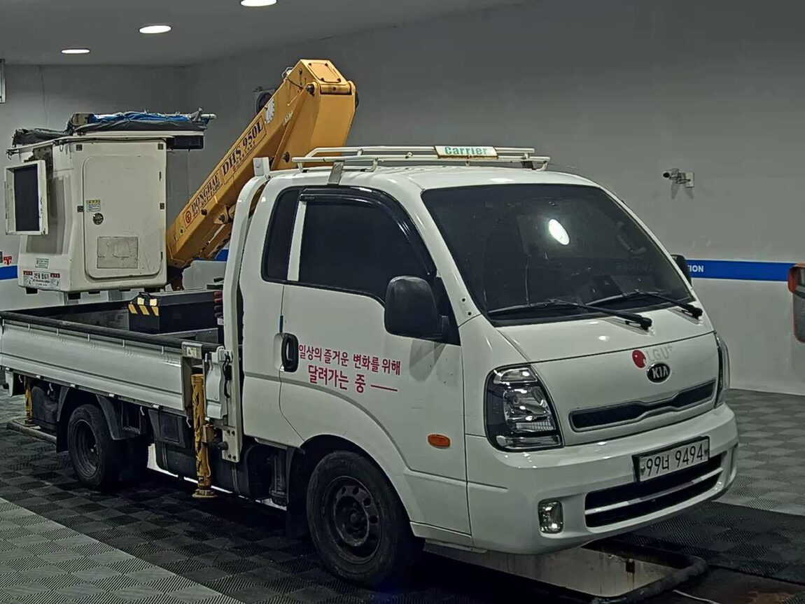 KIA THE NEW BONGO III CARGO 1 TON KING CAB EXTRA LONG WHEELBASE L 2022 - zdjęcie 3