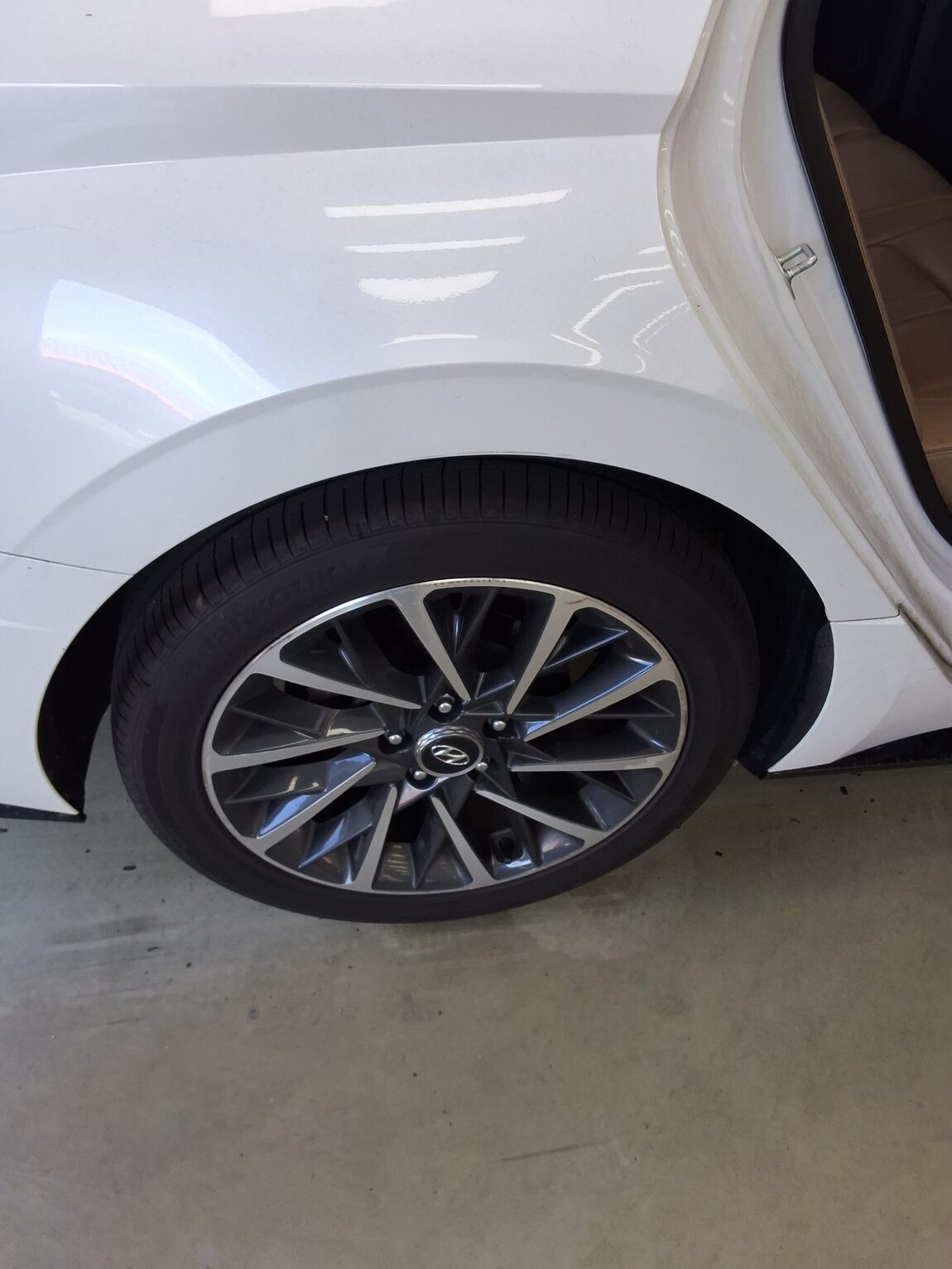 HYUNDAI SONATA (DN8) 1.6 TURBO INSPIRATION 2020 - zdjęcie 24