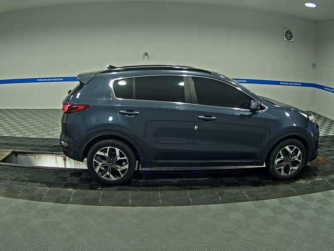 KIA SPORTAGE THE BOLD 1.6 DIESEL 2WD PRESTIGE 2019 - zdjęcie 4