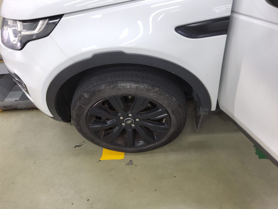 LAND ROVER DISCOVERY SPORT 2.0 TD4 HSE LUXURY 2018 - zdjęcie 19