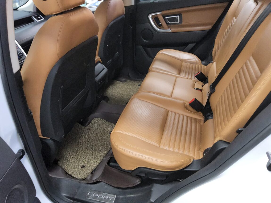 LAND ROVER DISCOVERY SPORT 2.0 TD4 HSE LUXURY 2018 - zdjęcie 12