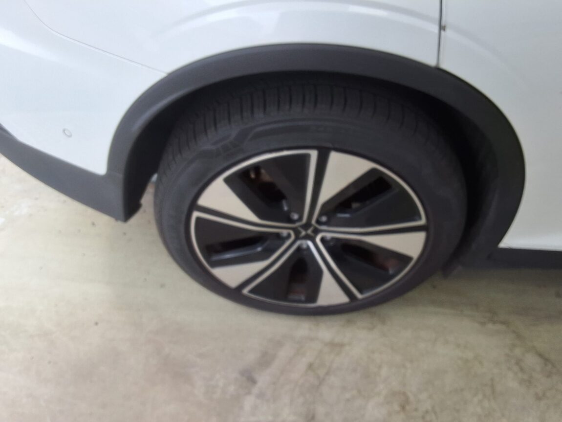 POLESTAR POLESTAR 2 LONG RANGE SINGLE MOTOR 2023 - zdjęcie 22