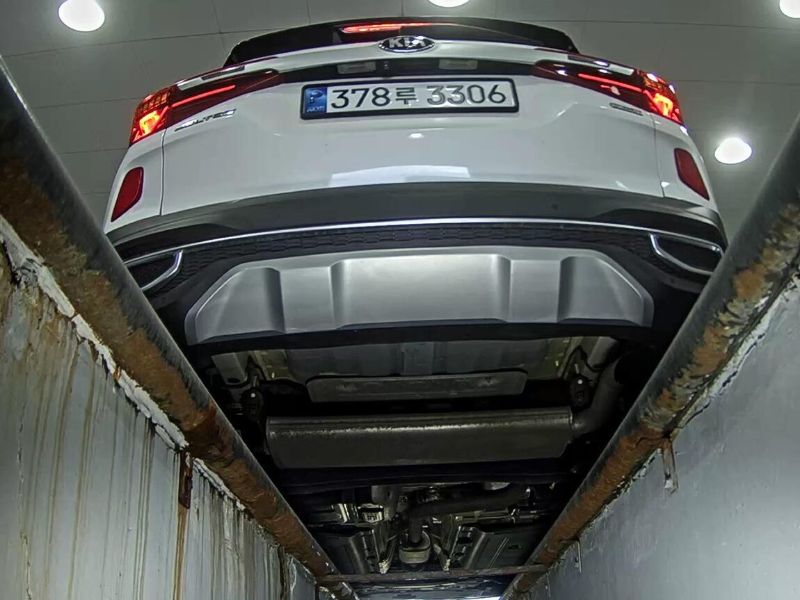 KIA SELTOS 1.6 GASOLINE 2WD SIGNATURE 2022 - zdjęcie 8