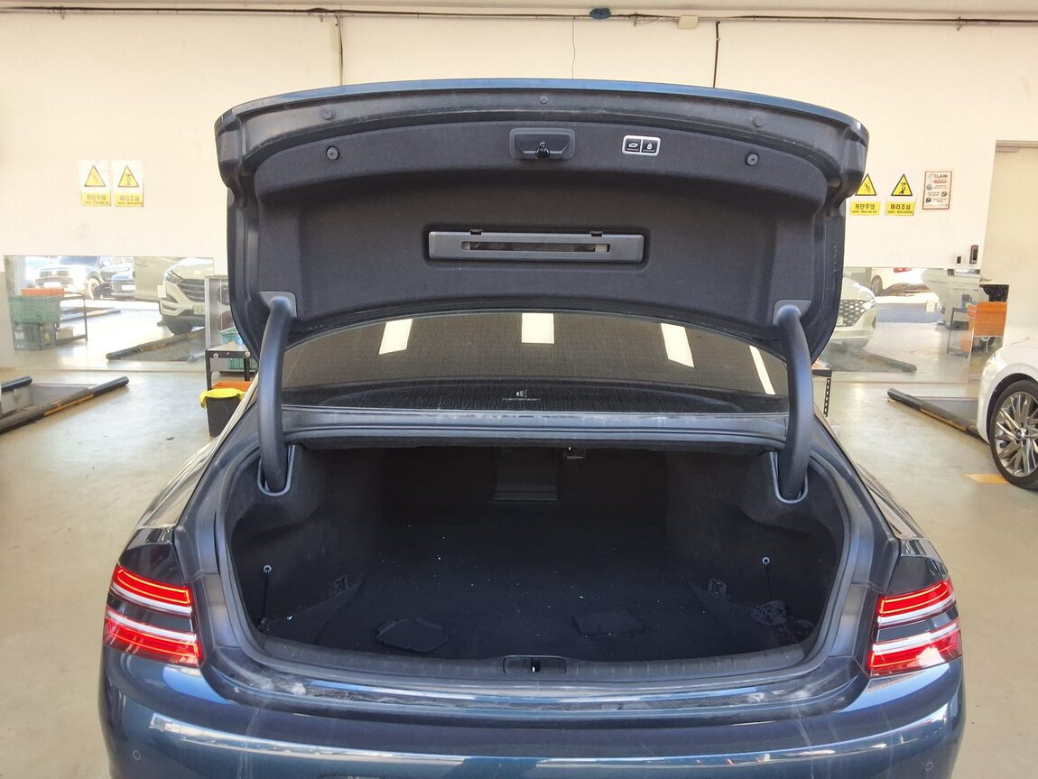GENESIS THE ALL NEW G80 GASOLINE 2.5 AWD BASE MODEL 2022 - zdjęcie 15