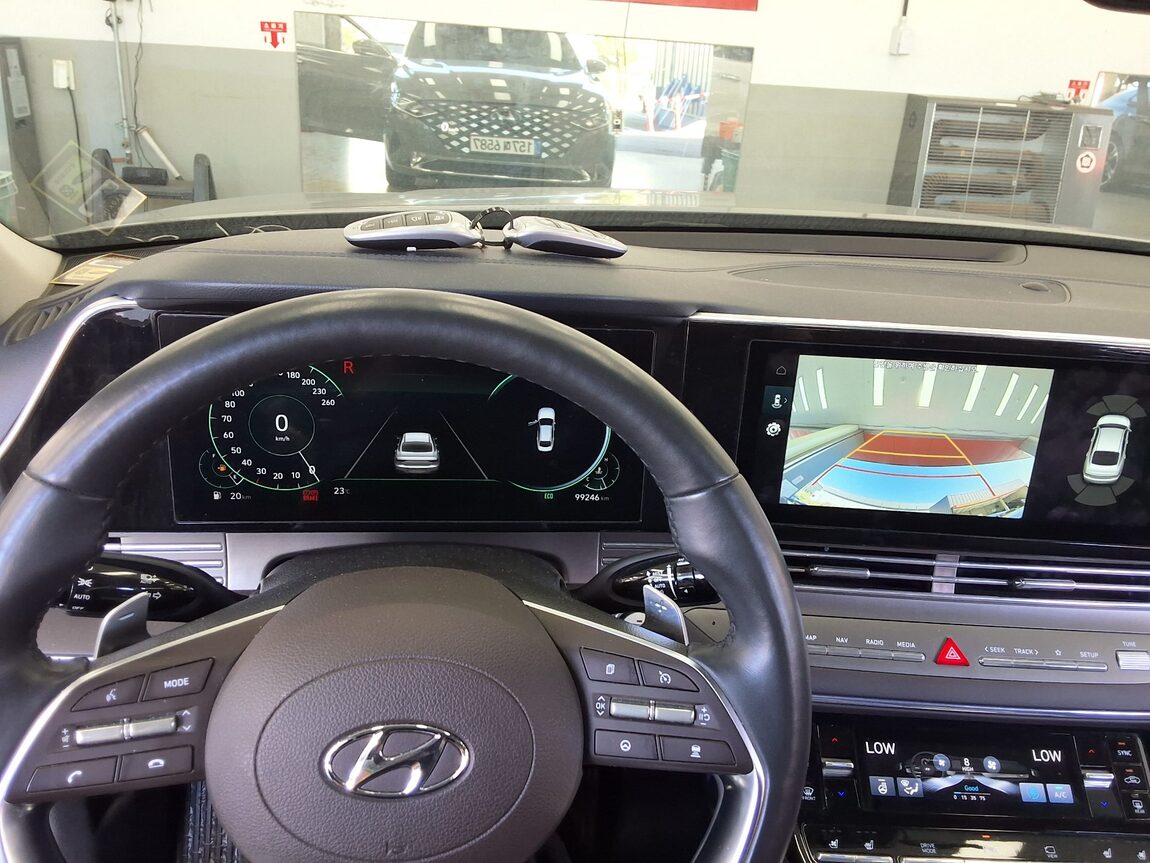 HYUNDAI THE NEW GRANDEUR IG GASOLINE 2.5 PREMIUM CHOICE 2021 - zdjęcie 17