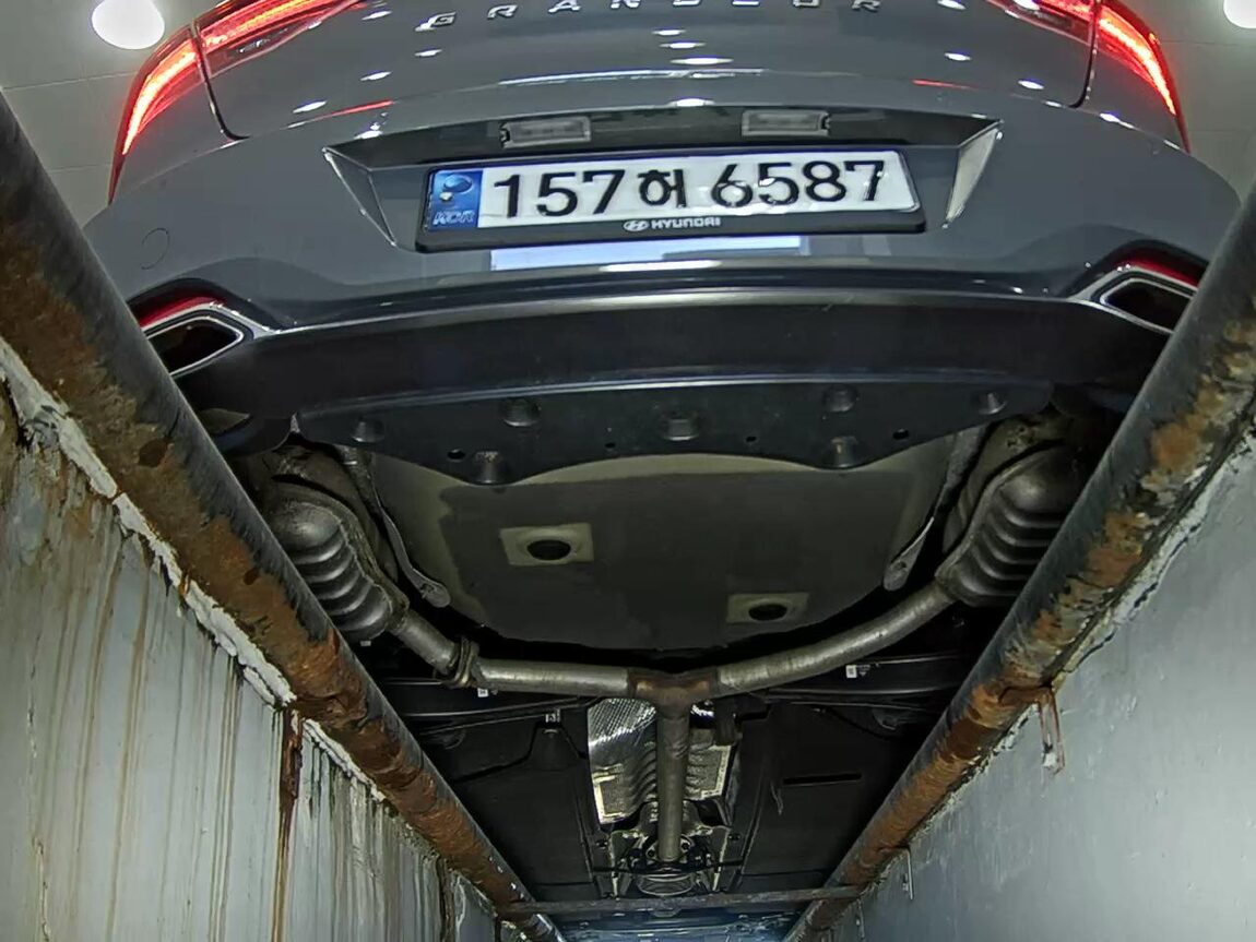 HYUNDAI THE NEW GRANDEUR IG GASOLINE 2.5 PREMIUM CHOICE 2021 - zdjęcie 8