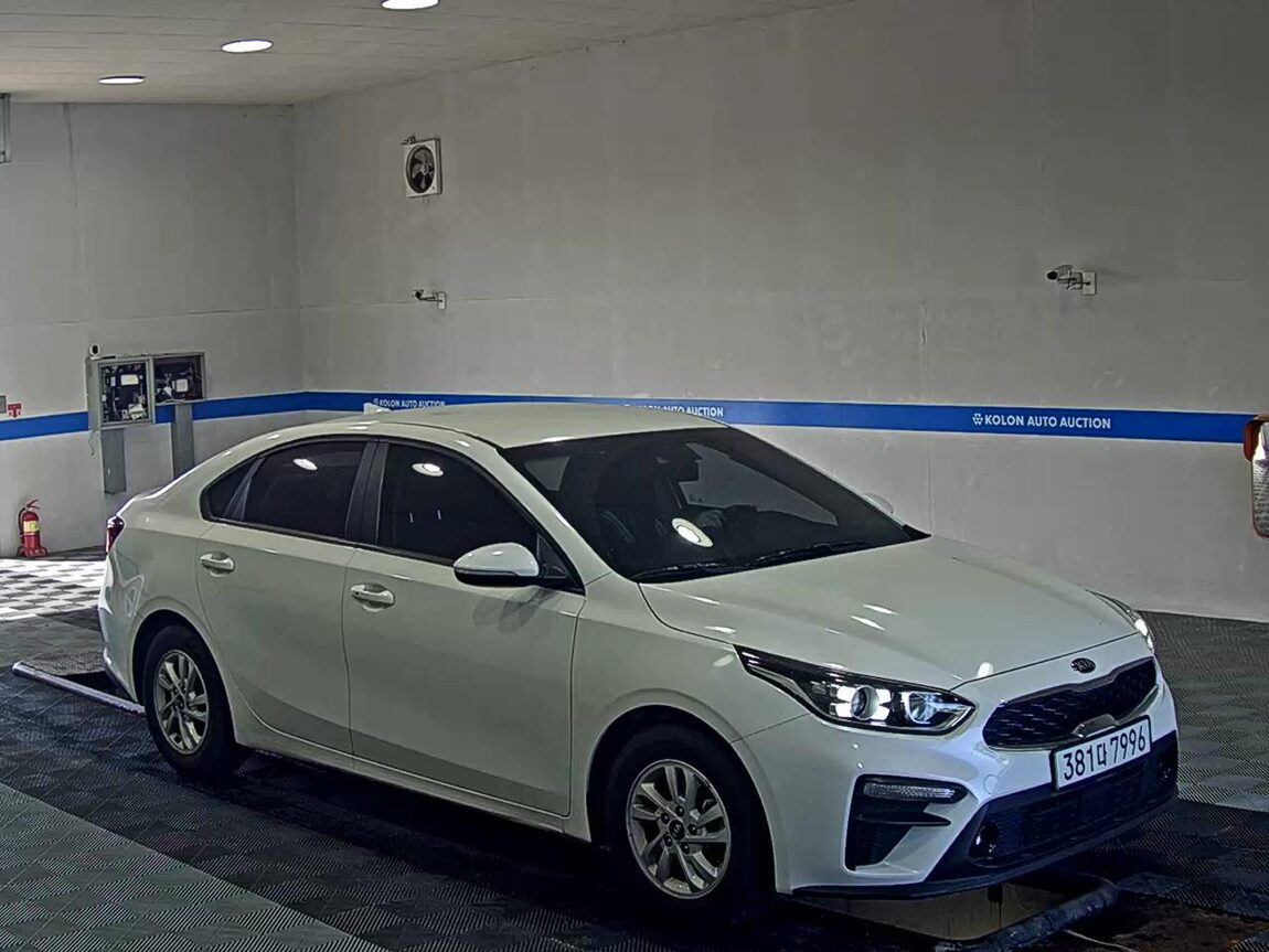 KIA ALL NEW K3 1.6 GASOLINE LUXURY 2020 - zdjęcie 3