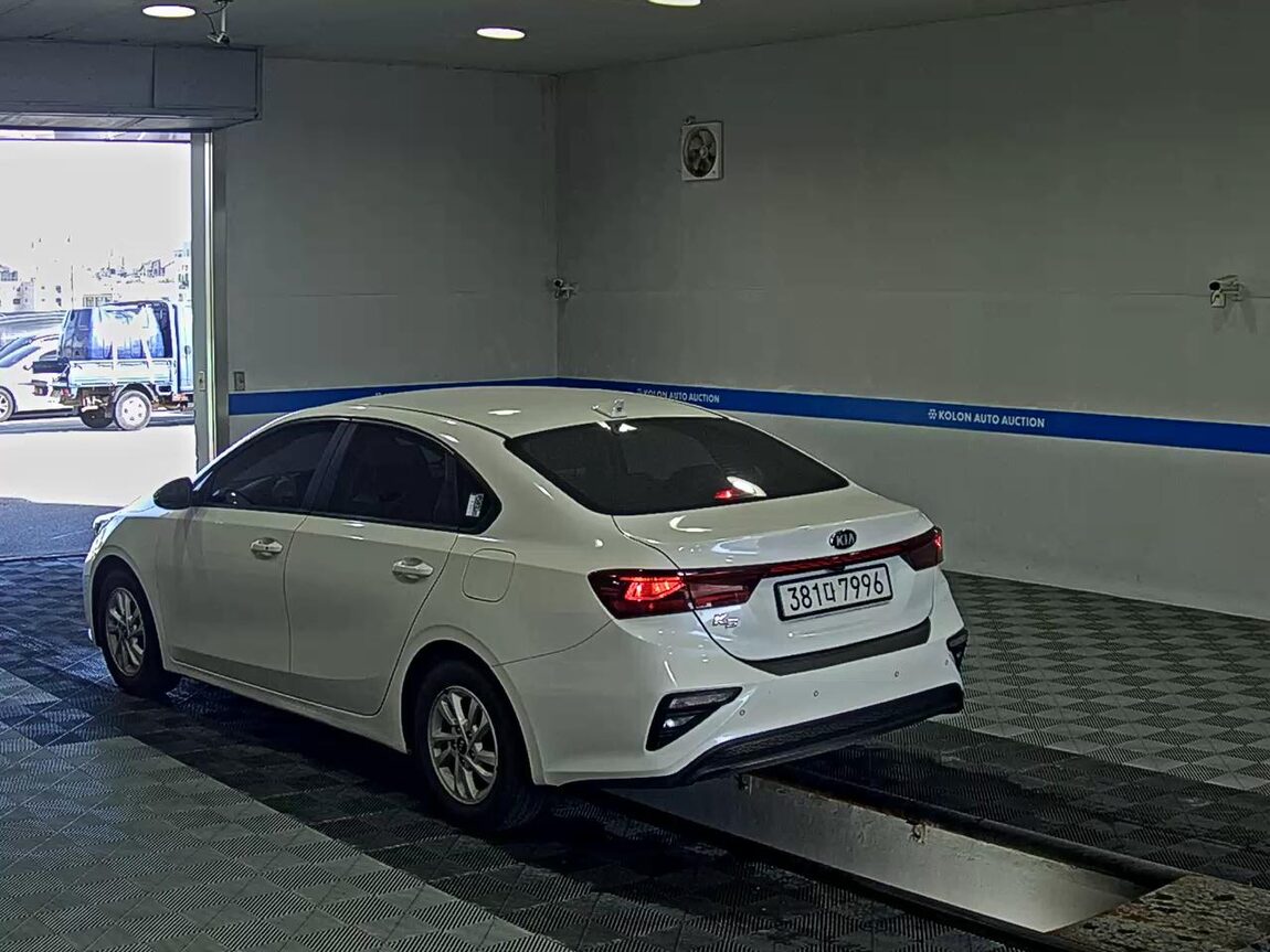 KIA ALL NEW K3 1.6 GASOLINE LUXURY 2020 - zdjęcie 6