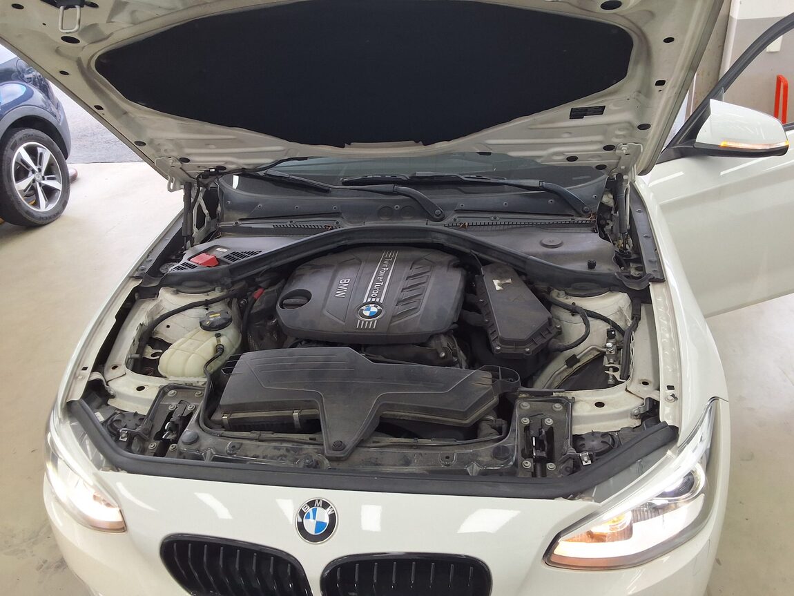BMW 1 SERIES (2ND GEN) 5-DOOR 120d SPORT LINE 2014 - zdjęcie 20