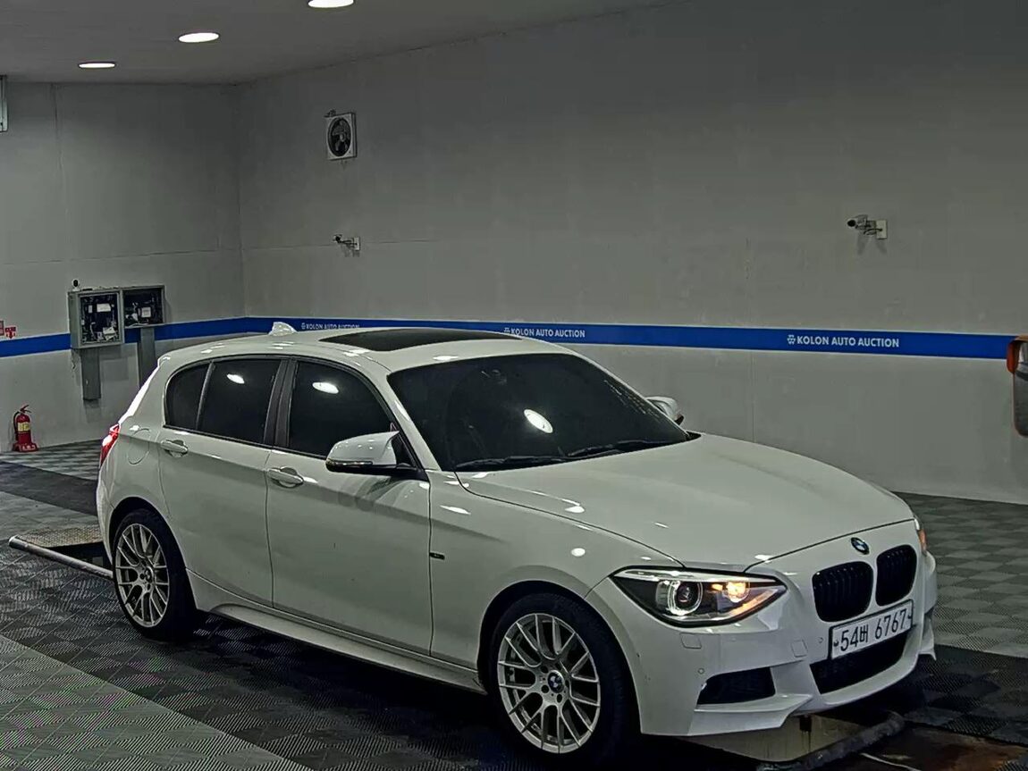 BMW 1 SERIES (2ND GEN) 5-DOOR 120d SPORT LINE 2014 - zdjęcie 3