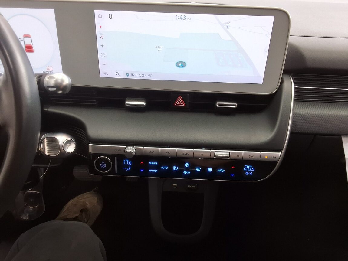 HYUNDAI IONIQ 5 EV AWD LONG RANGE EXCLUSIVE 2023 - zdjęcie 24