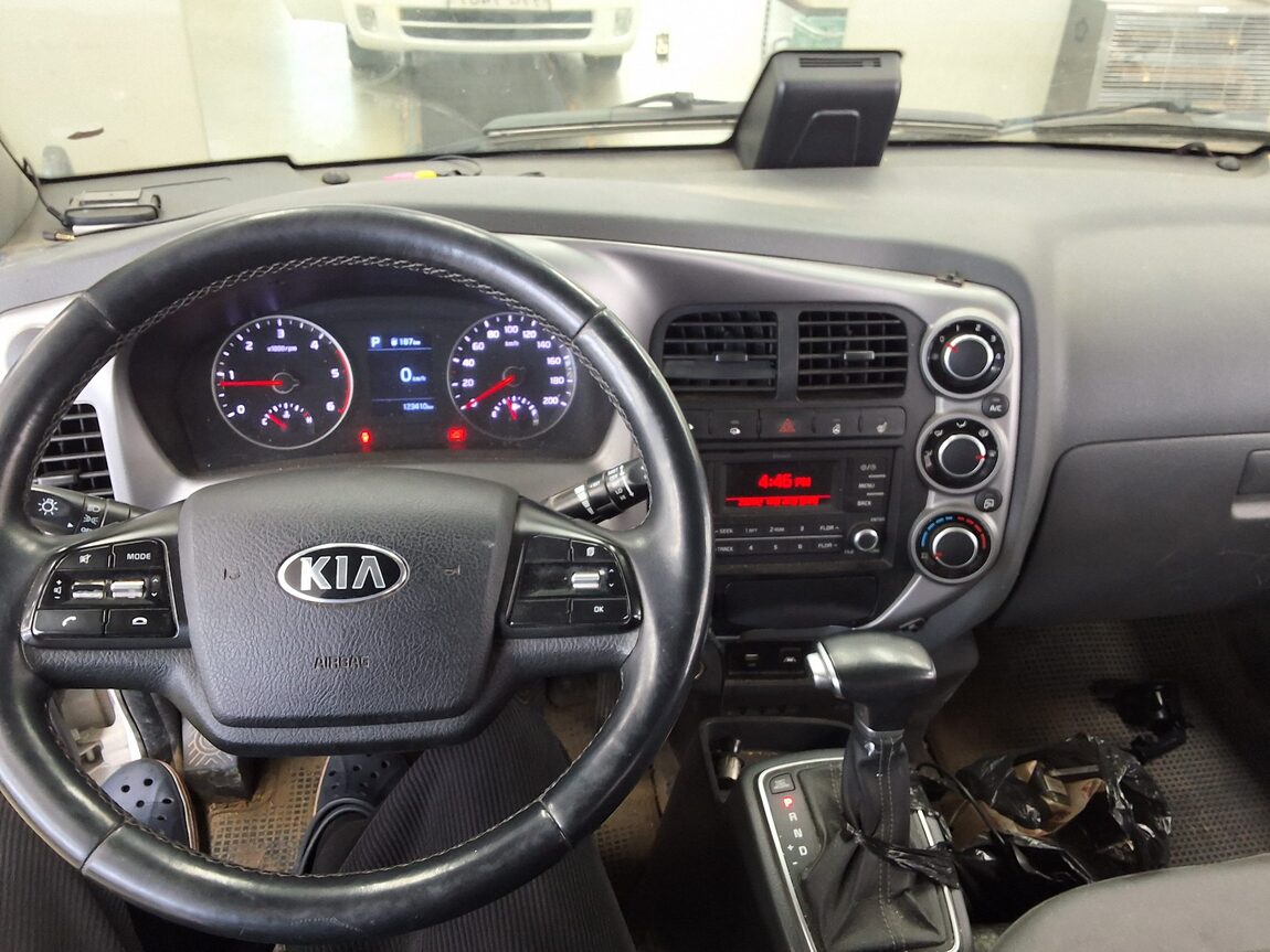 KIA THE NEW BONGO III CARGO 1 TON KING CAB EXTRA LONG WHEELBASE L 2022 - zdjęcie 14