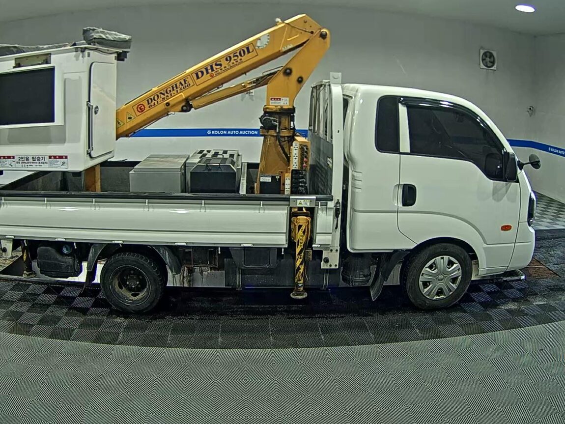 KIA THE NEW BONGO III CARGO 1 TON KING CAB EXTRA LONG WHEELBASE L 2022 - zdjęcie 4