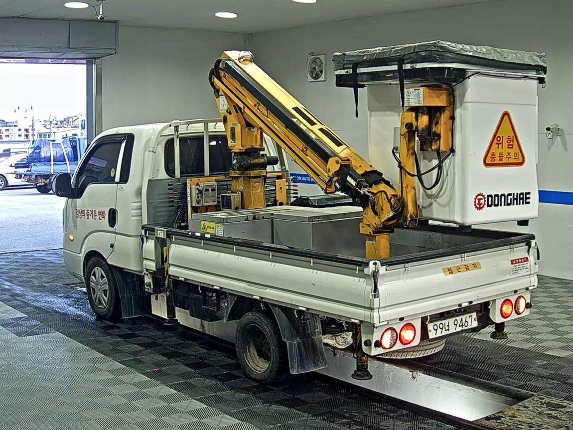 KIA THE NEW BONGO III CARGO 1 TON KING CAB EXTRA LONG WHEELBASE L 2022 - zdjęcie 6