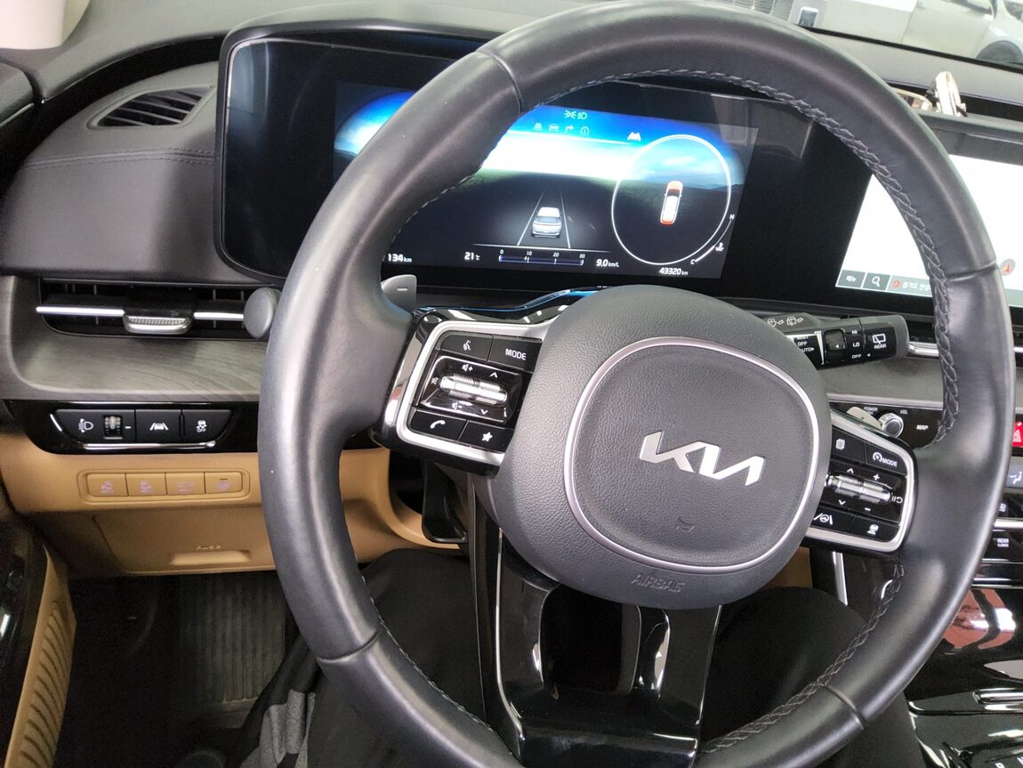 KIA NEW CARNIVAL (KA4) 9-SEATER GASOLINE NOBLESSE 2023 - zdjęcie 17