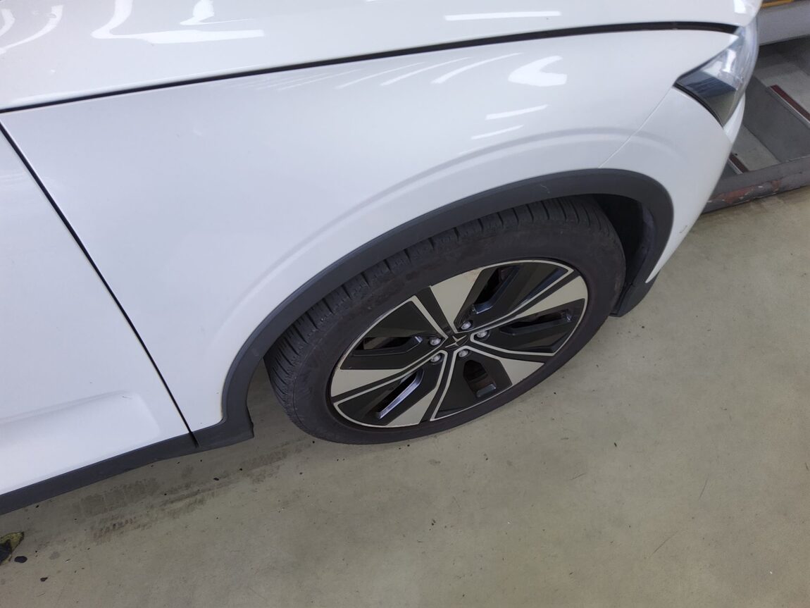POLESTAR POLESTAR 2 LONG RANGE SINGLE MOTOR 2023 - zdjęcie 26