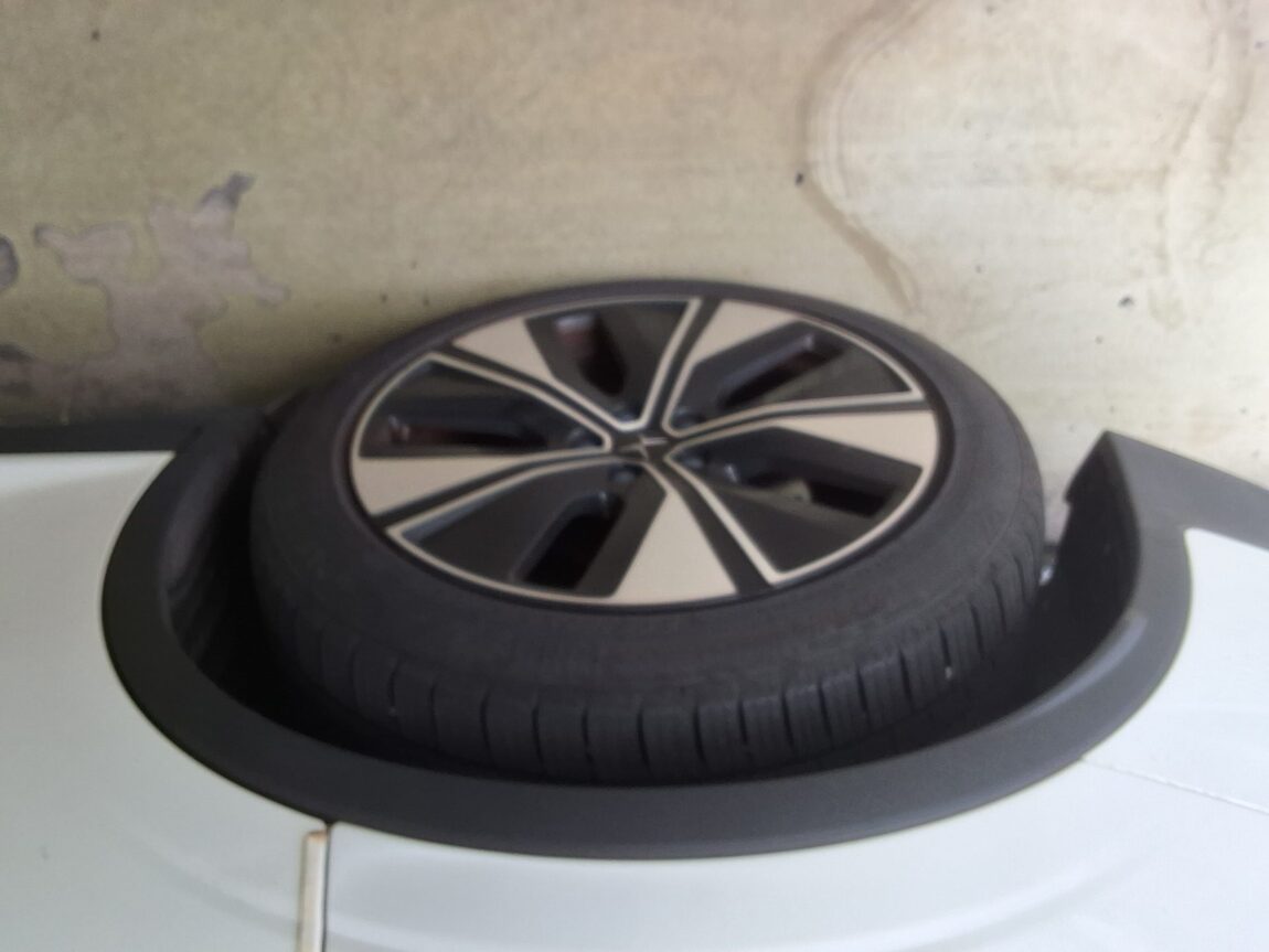POLESTAR POLESTAR 2 LONG RANGE SINGLE MOTOR 2023 - zdjęcie 22