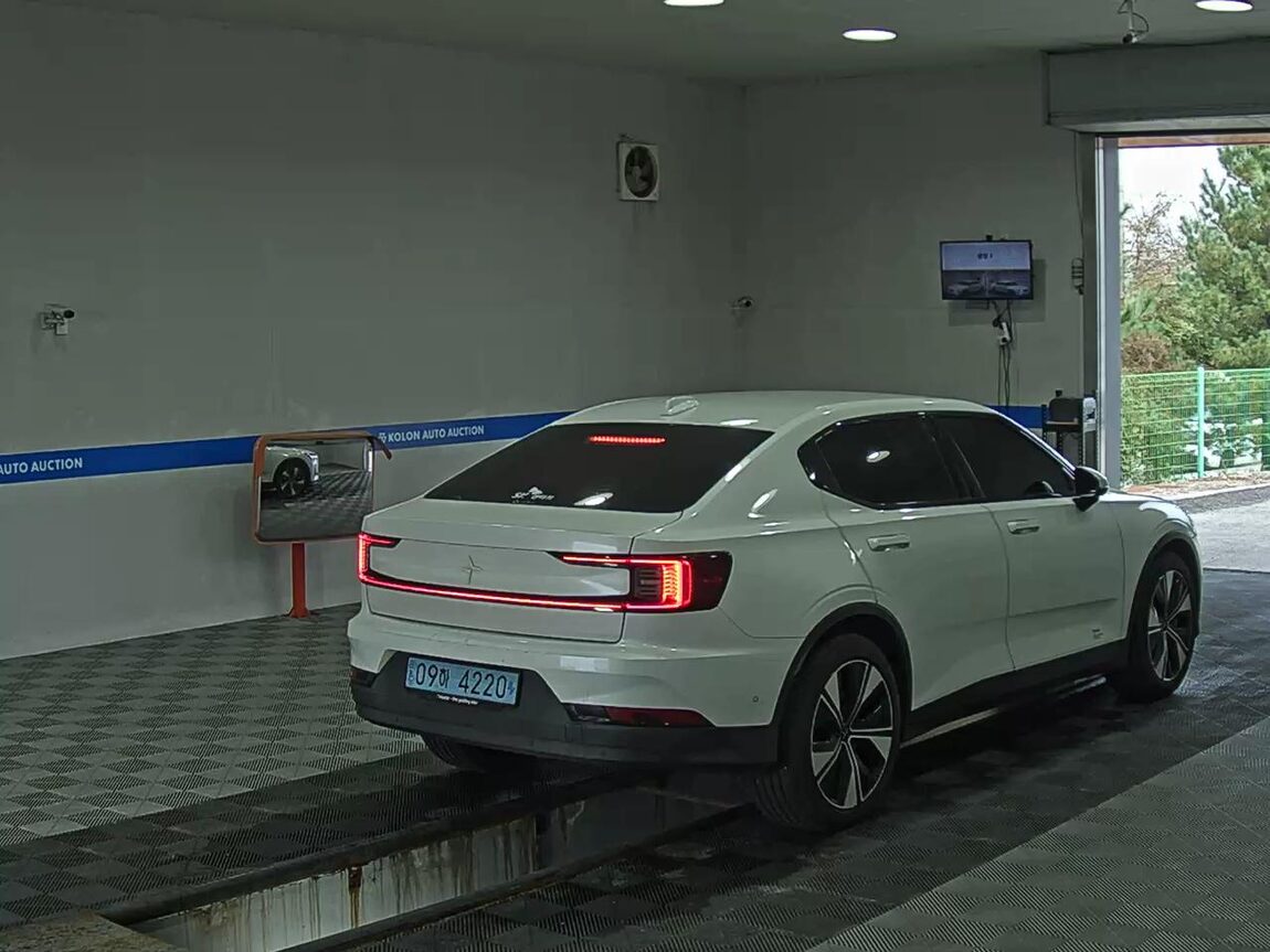 POLESTAR POLESTAR 2 LONG RANGE SINGLE MOTOR 2023 - zdjęcie 5