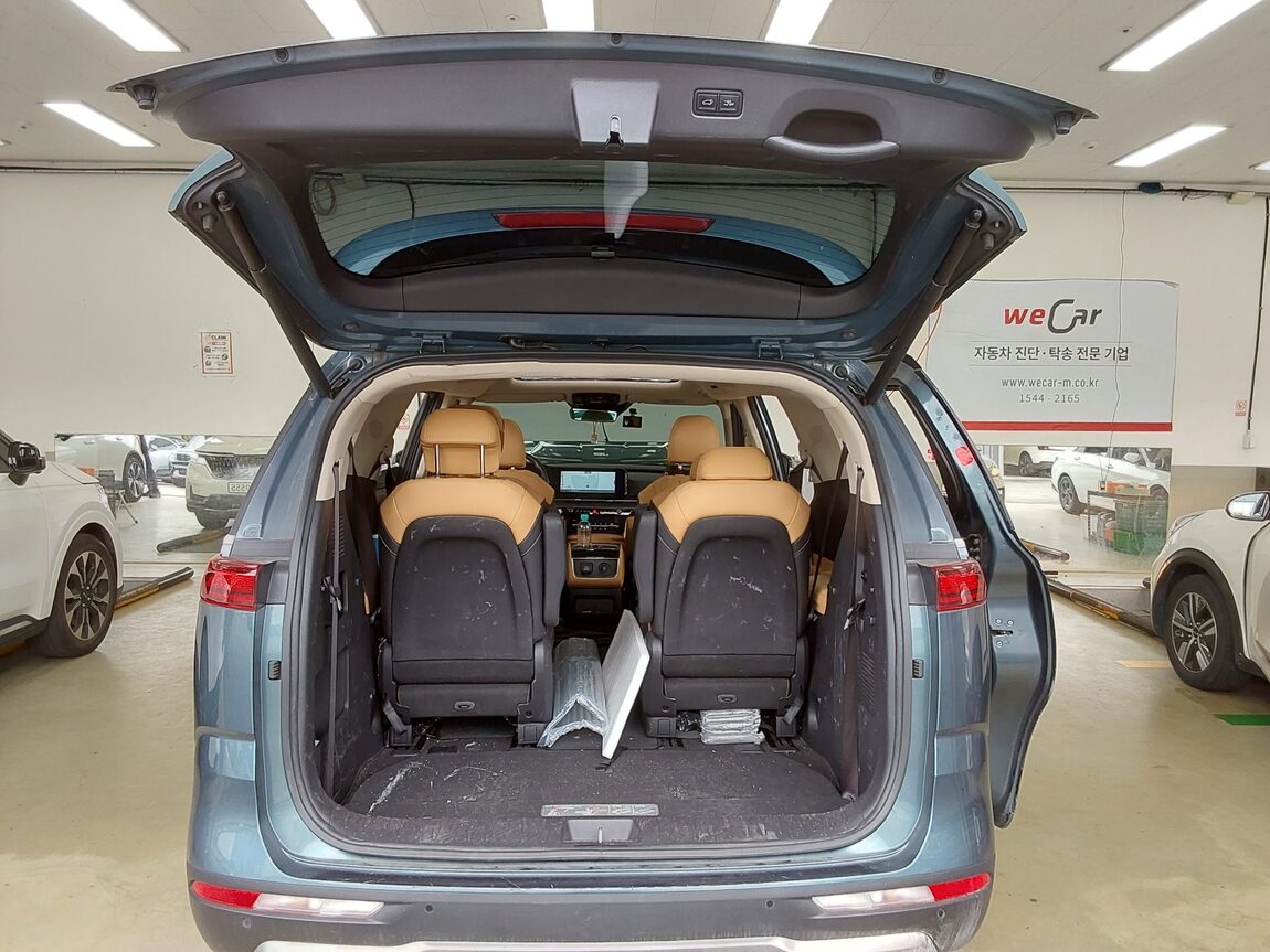 KIA NEW CARNIVAL (KA4) 9-SEATER DIESEL SIGNATURE 2023 - zdjęcie 15