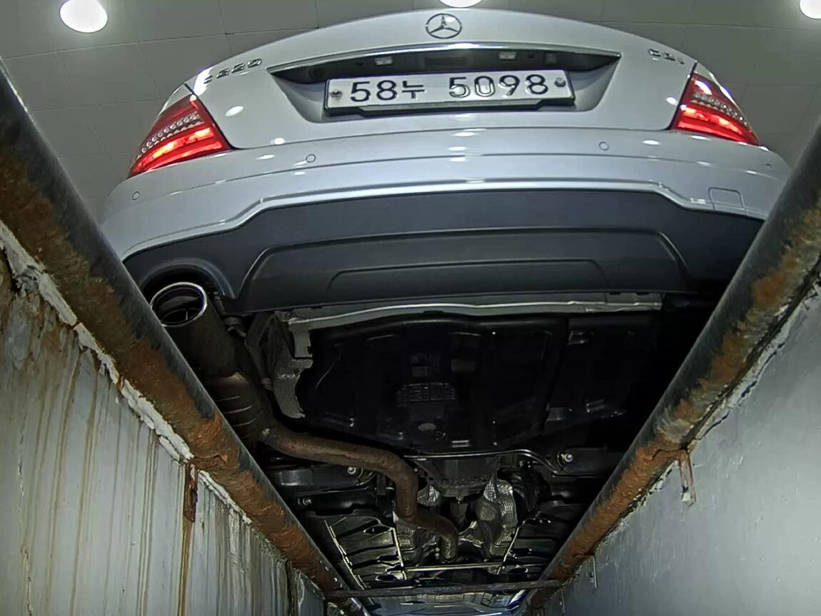 MERCEDES-BENZ C-CLASS (3RD GEN) C220 CDI 2013 - zdjęcie 8
