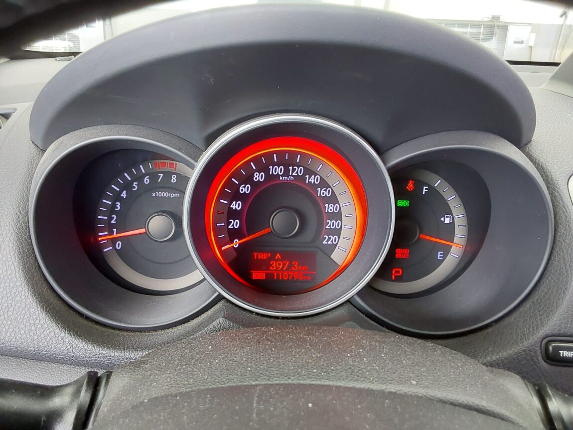 KIA FORTE 1.6 GDI LUXURY ECO PLUS 2012 - zdjęcie 9