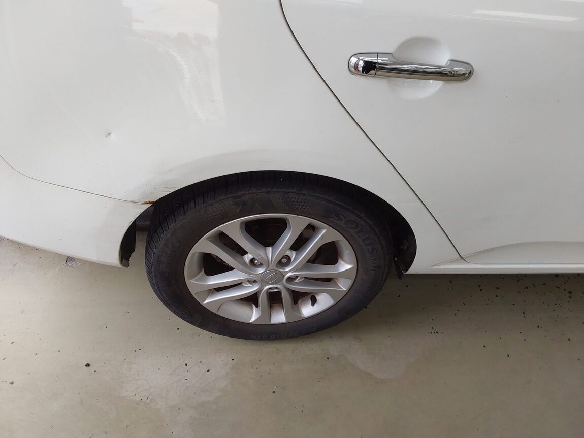 KIA FORTE 1.6 GDI LUXURY ECO PLUS 2012 - zdjęcie 24