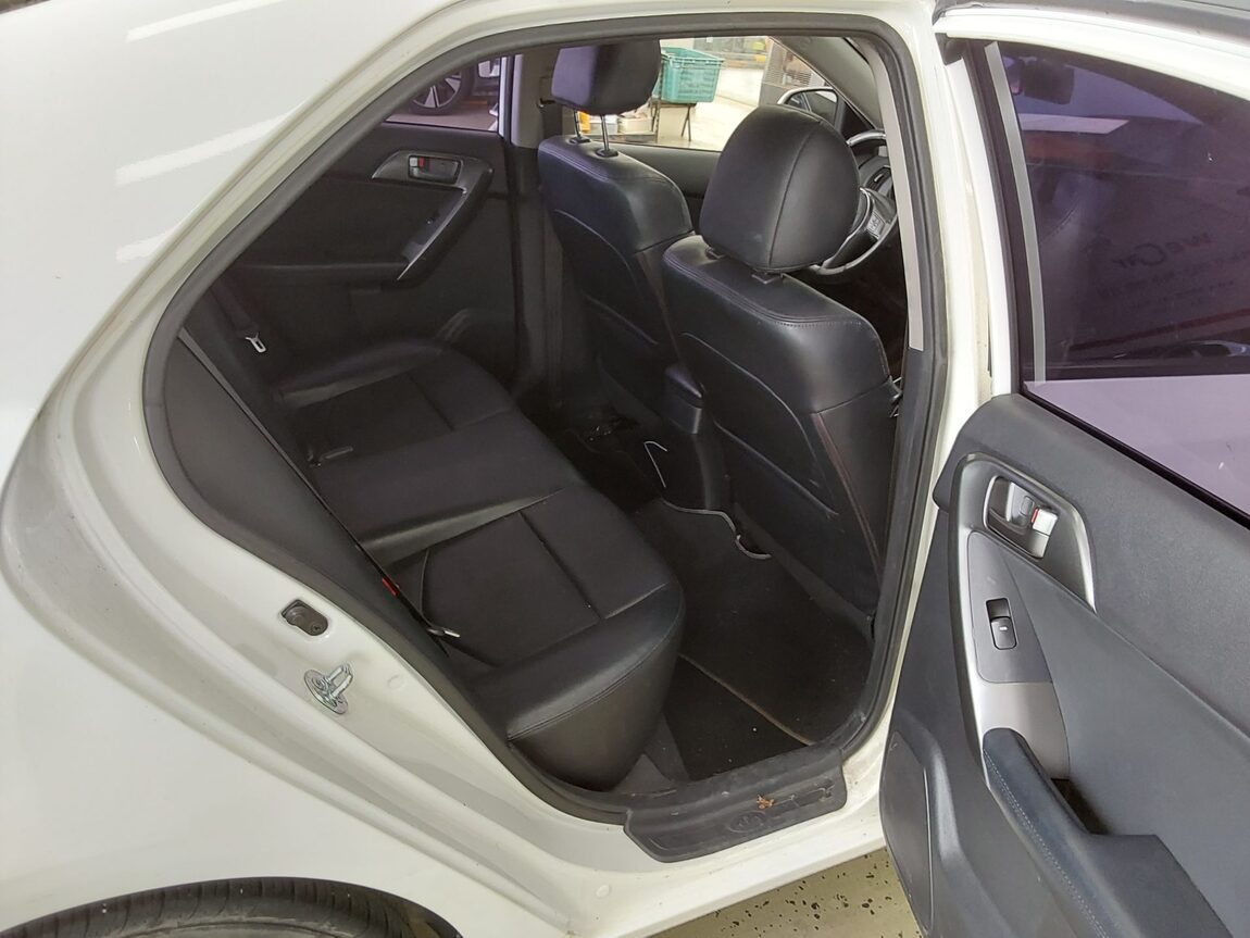 KIA FORTE 1.6 GDI LUXURY ECO PLUS 2012 - zdjęcie 13
