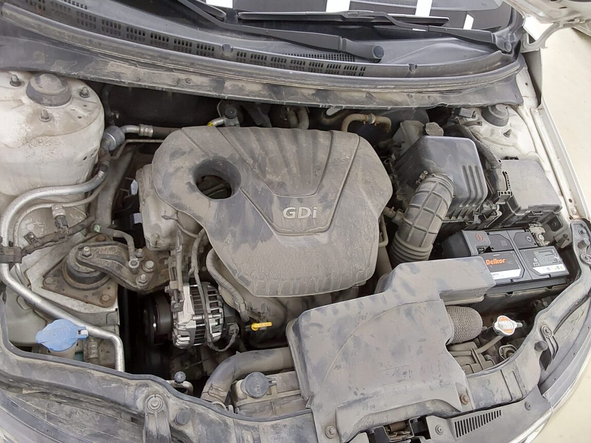 KIA FORTE 1.6 GDI LUXURY ECO PLUS 2012 - zdjęcie 19