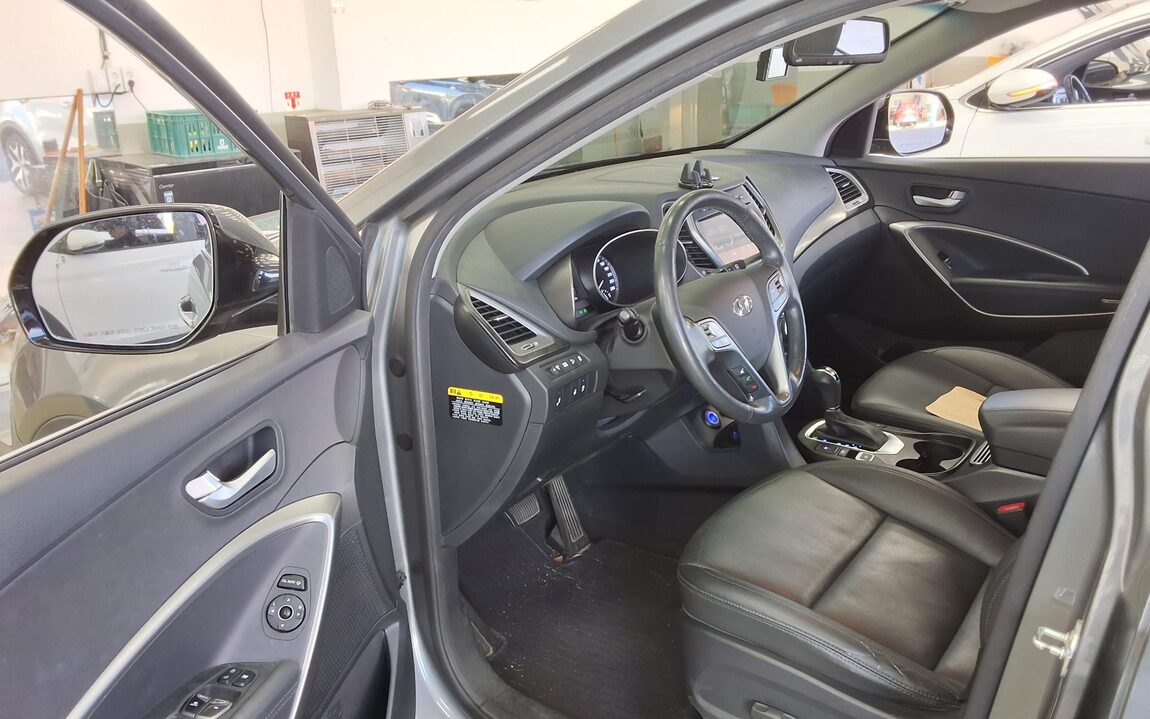 HYUNDAI SANTA FE THE PRIME DIESEL R2.0 2WD VALUE PLUS 2018 - zdjęcie 10