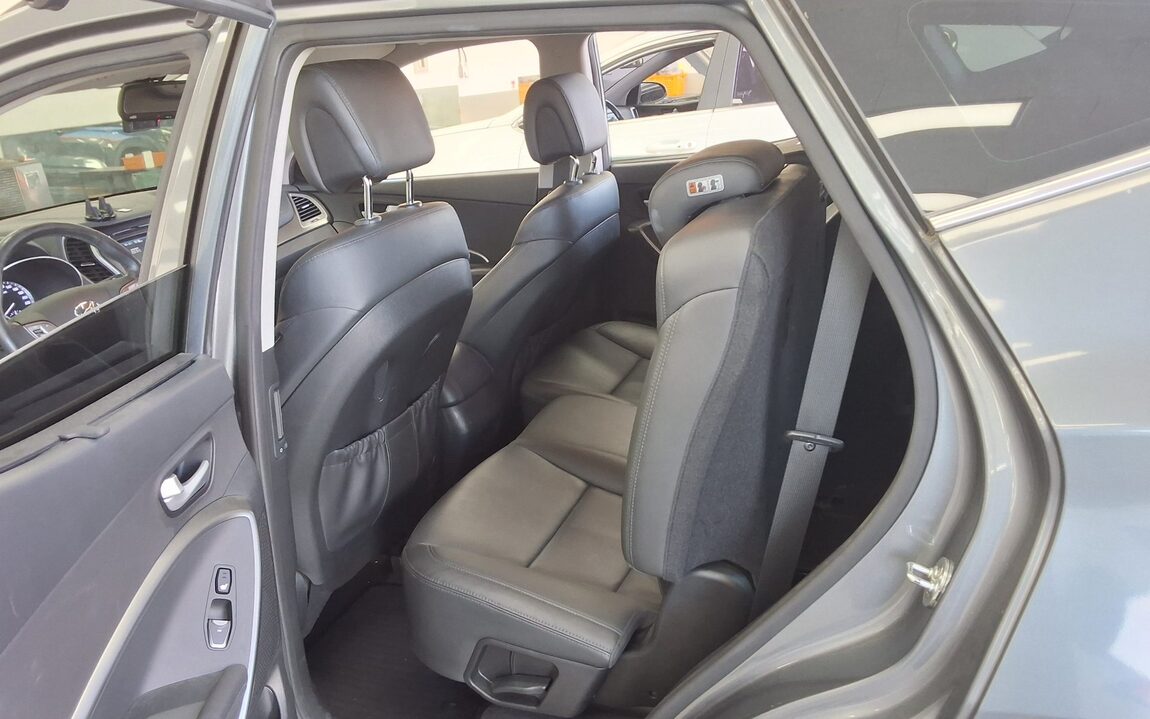 HYUNDAI SANTA FE THE PRIME DIESEL R2.0 2WD VALUE PLUS 2018 - zdjęcie 12