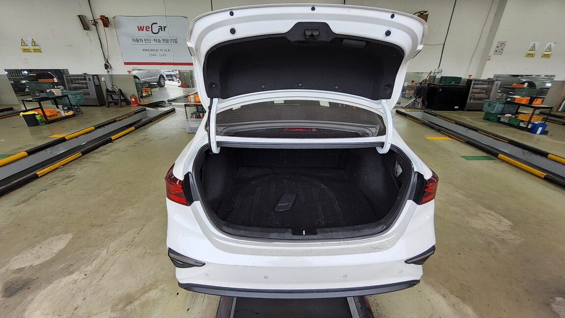 KIA ALL NEW K3 1.6 GASOLINE LUXURY 2020 - zdjęcie 15