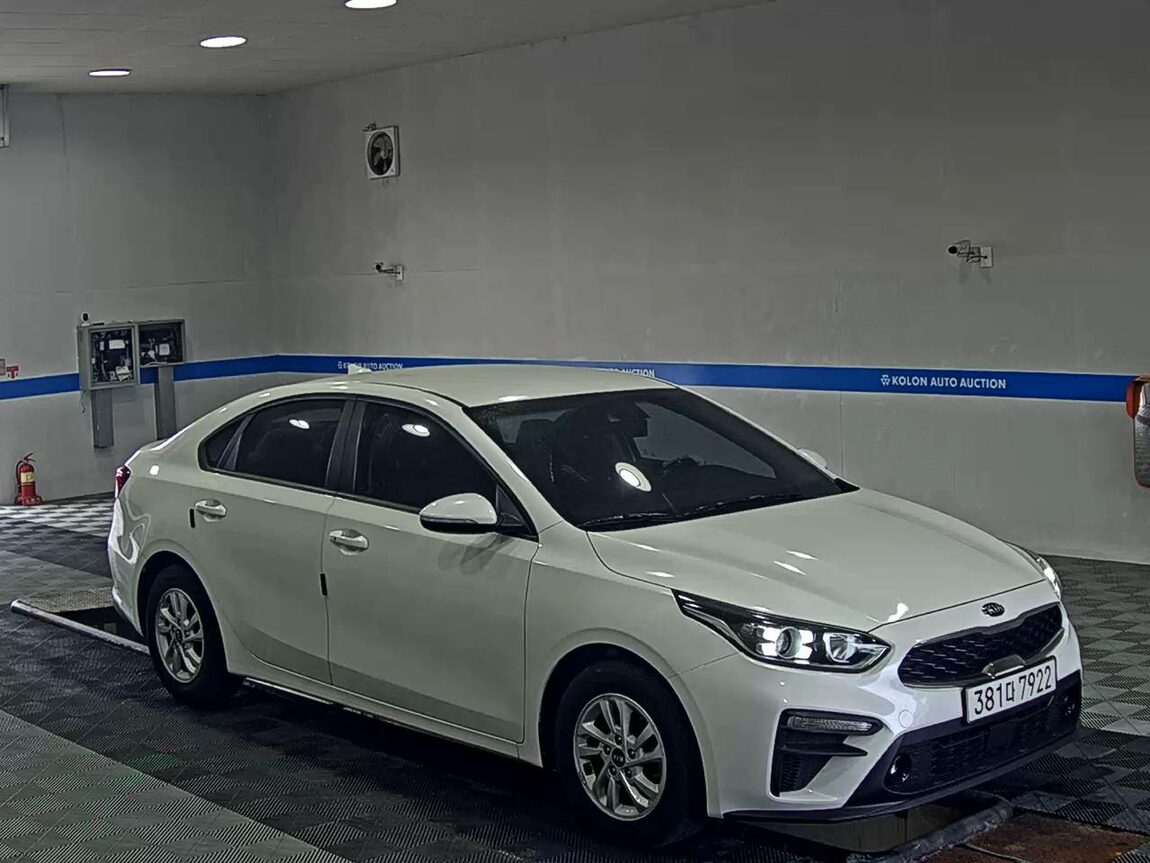 KIA ALL NEW K3 1.6 GASOLINE LUXURY 2020 - zdjęcie 3