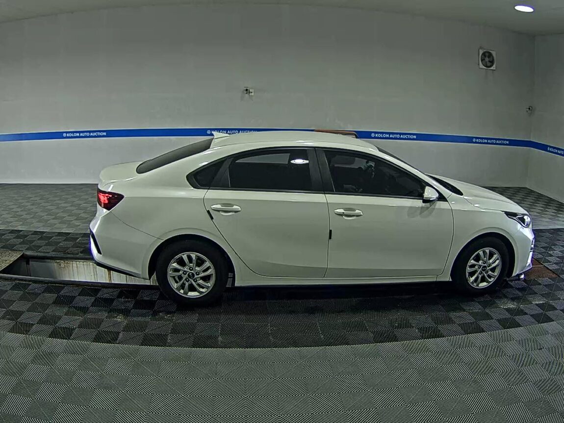 KIA ALL NEW K3 1.6 GASOLINE LUXURY 2020 - zdjęcie 4