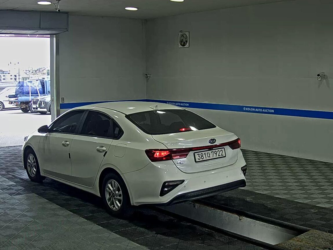KIA ALL NEW K3 1.6 GASOLINE LUXURY 2020 - zdjęcie 6