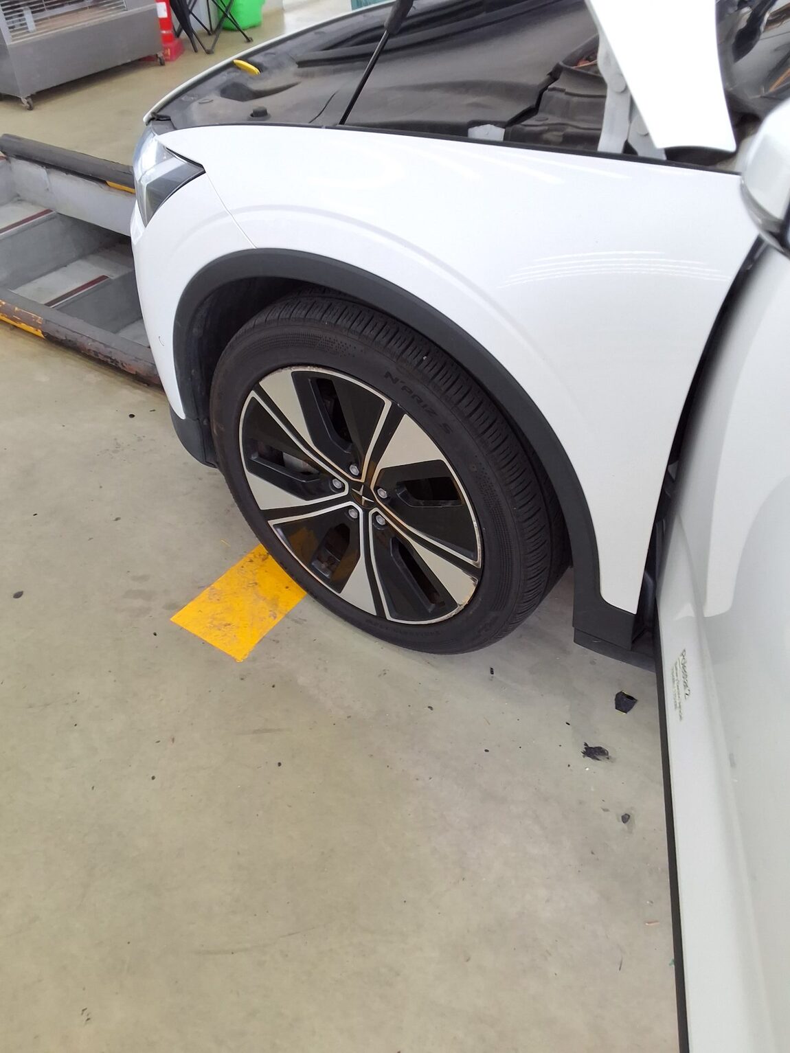 POLESTAR POLESTAR 2 LONG RANGE SINGLE MOTOR 2023 - zdjęcie 23