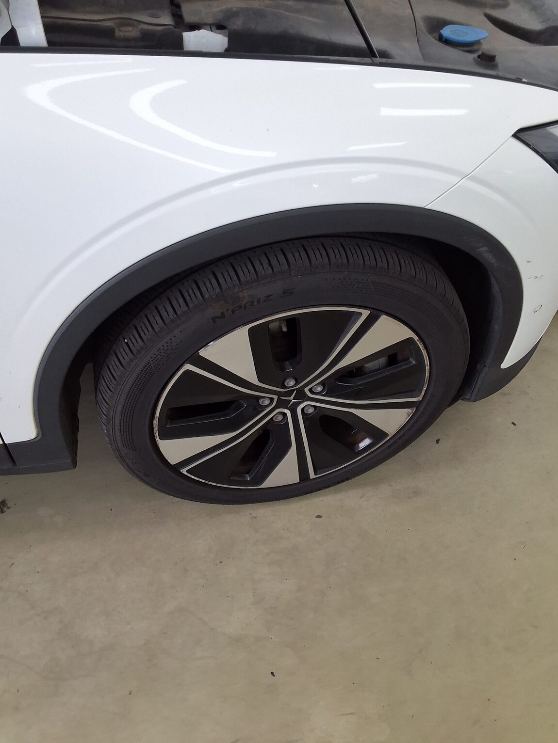 POLESTAR POLESTAR 2 LONG RANGE SINGLE MOTOR 2023 - zdjęcie 25