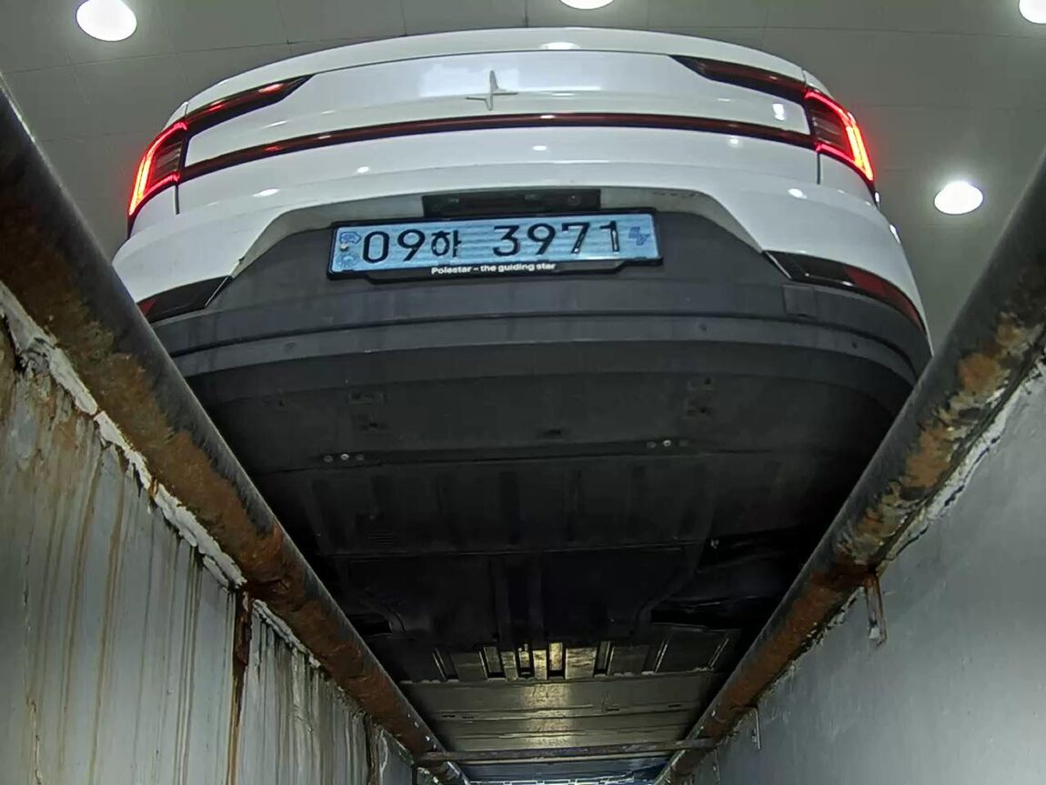 POLESTAR POLESTAR 2 LONG RANGE SINGLE MOTOR 2023 - zdjęcie 8