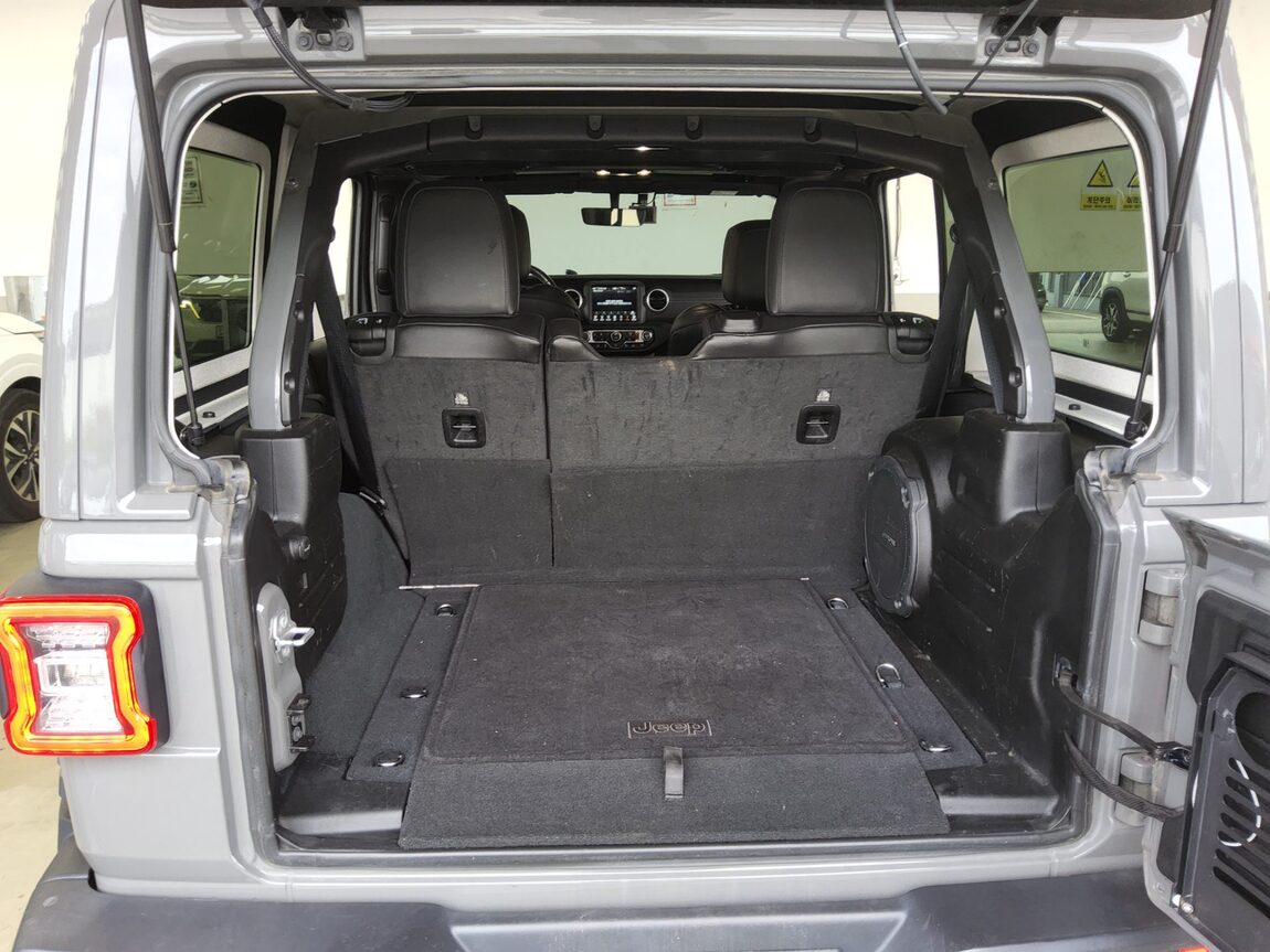 JEEP WRANGLER (JL) 2.0 OVERLAND 4DR 2022 - zdjęcie 15