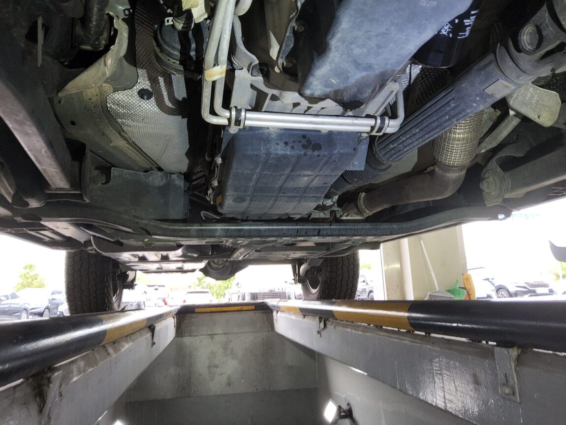 JEEP WRANGLER (JL) 2.0 OVERLAND 4DR 2022 - zdjęcie 20