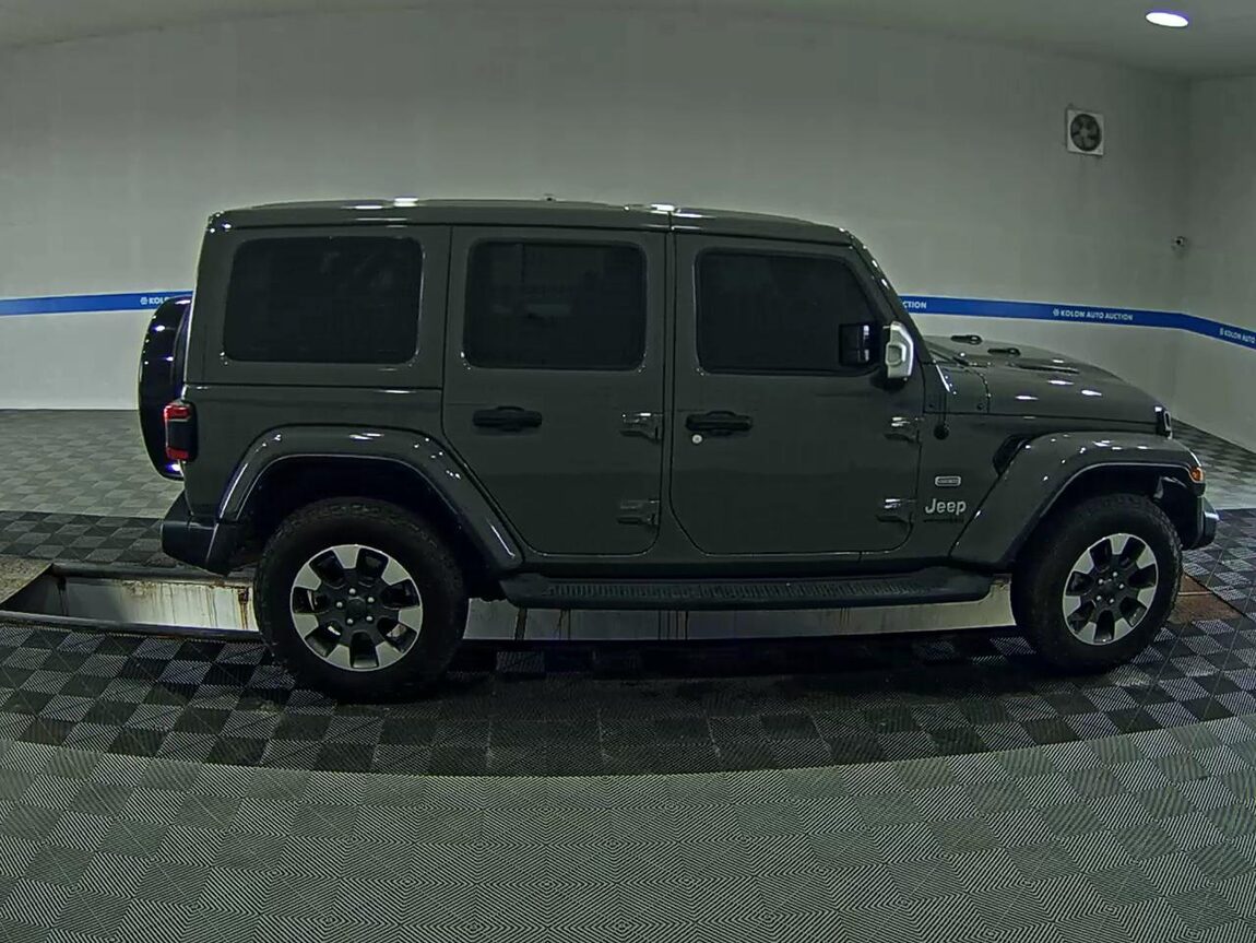 JEEP WRANGLER (JL) 2.0 OVERLAND 4DR 2022 - zdjęcie 4